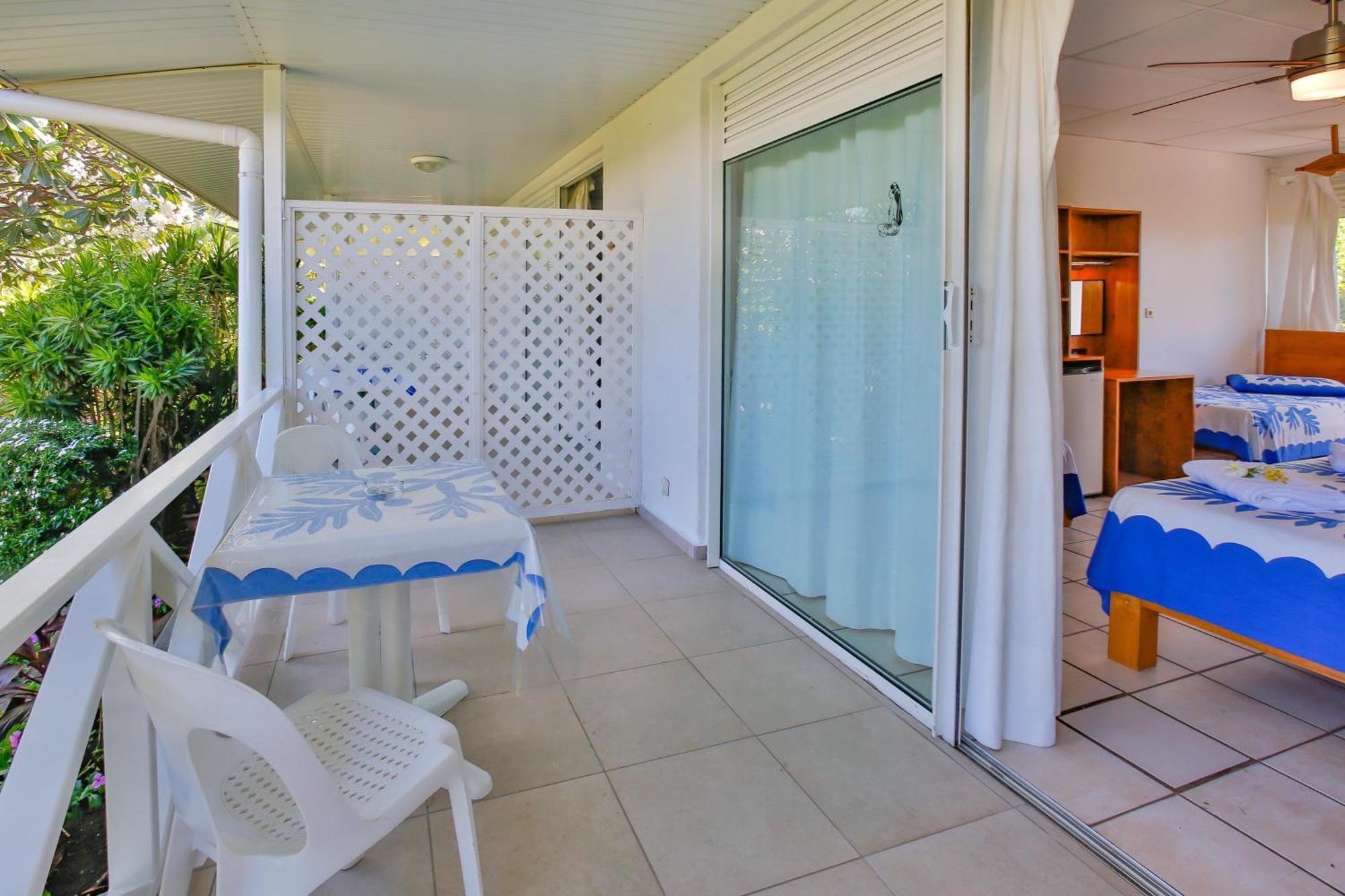 Pension De La Plage Punaauia  Exteriör bild