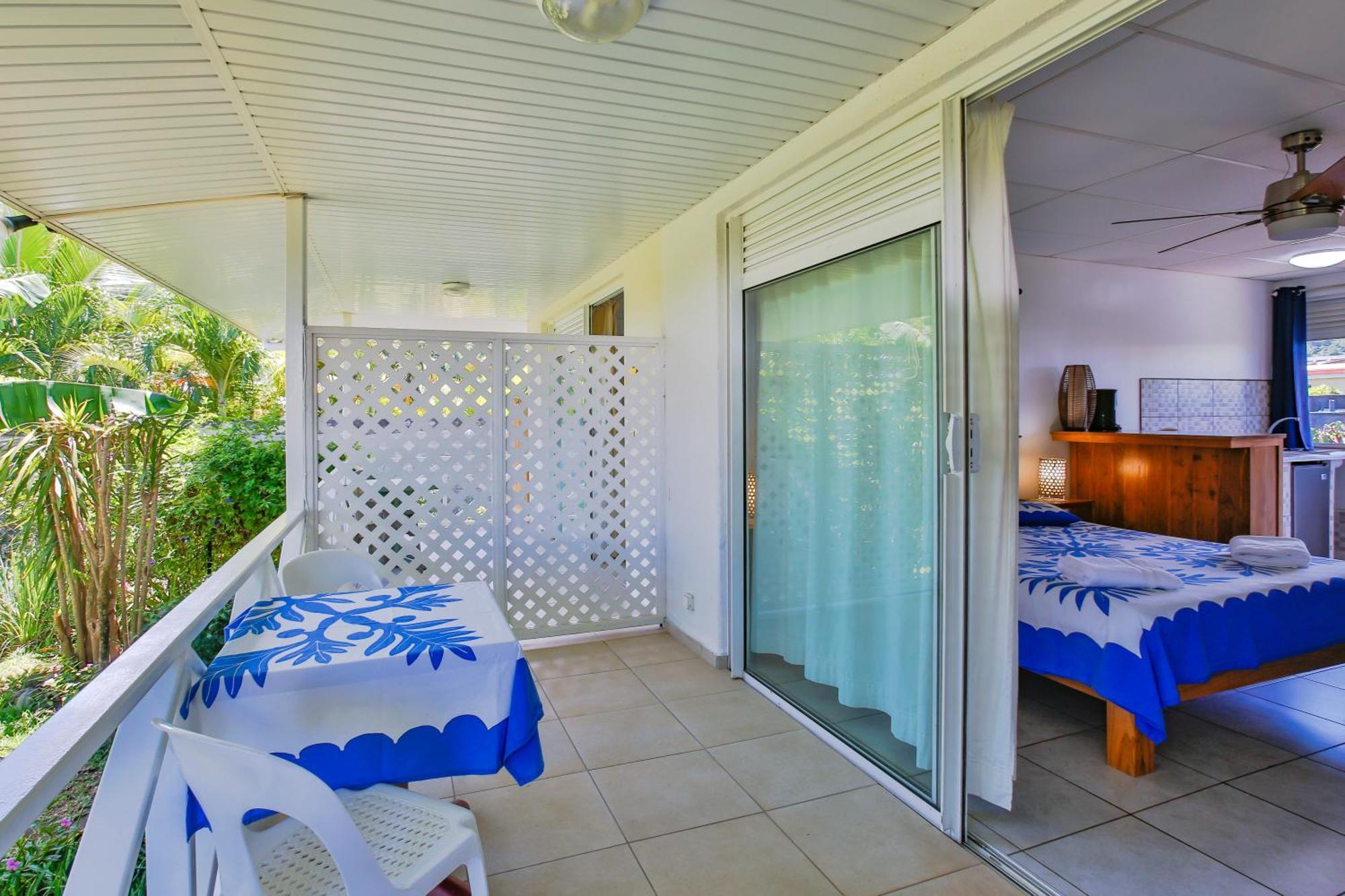 Pension De La Plage Punaauia  Exteriör bild